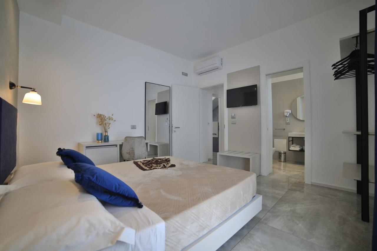 Calaluna Rooms Порто Чезарео Екстериор снимка