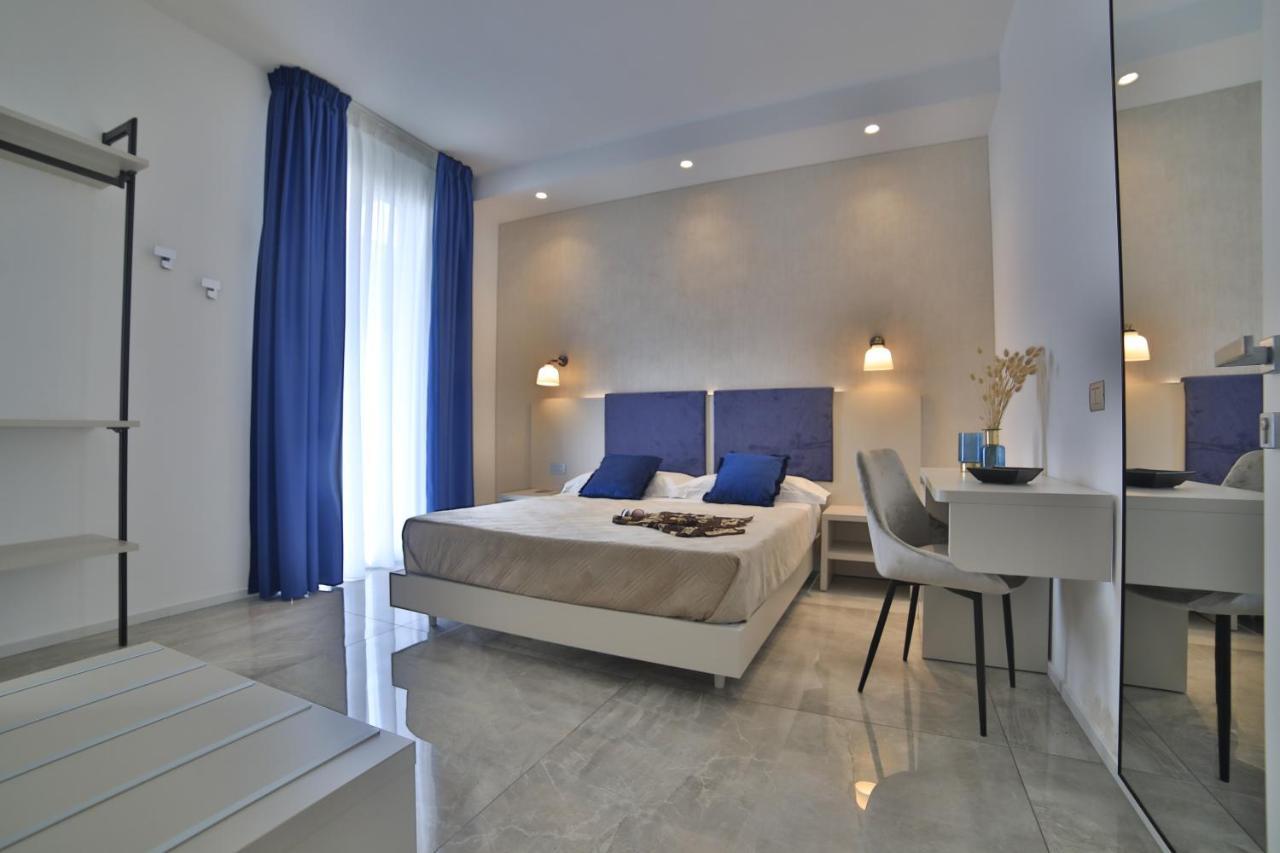 Calaluna Rooms Порто Чезарео Екстериор снимка