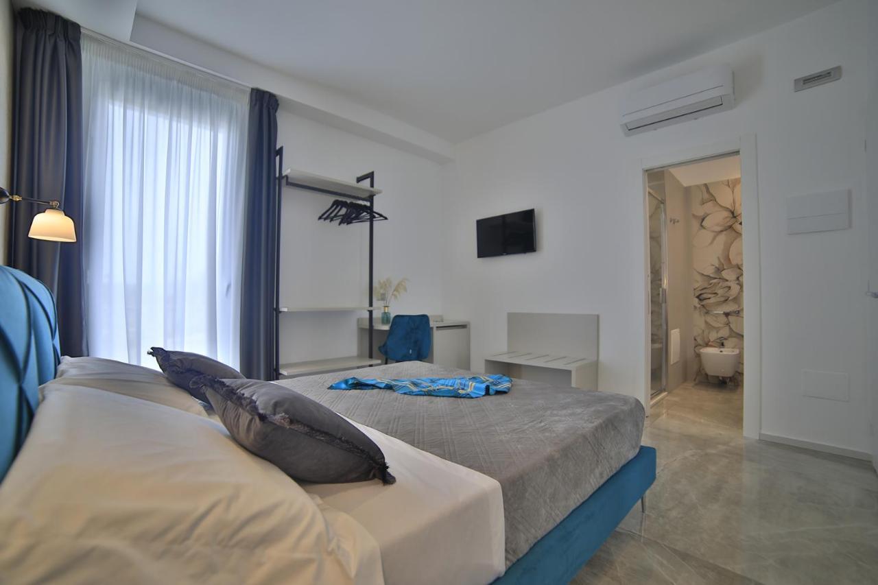 Calaluna Rooms Порто Чезарео Екстериор снимка