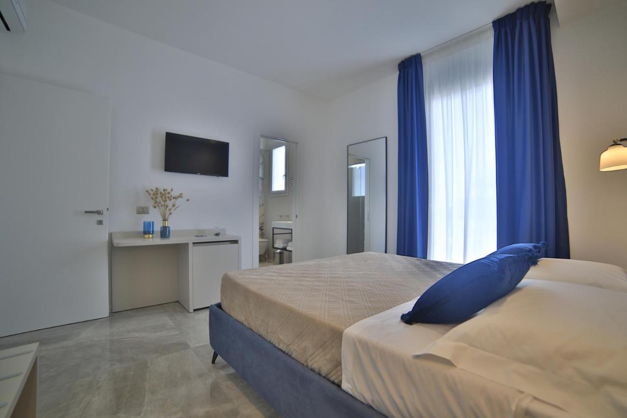 Calaluna Rooms Порто Чезарео Екстериор снимка