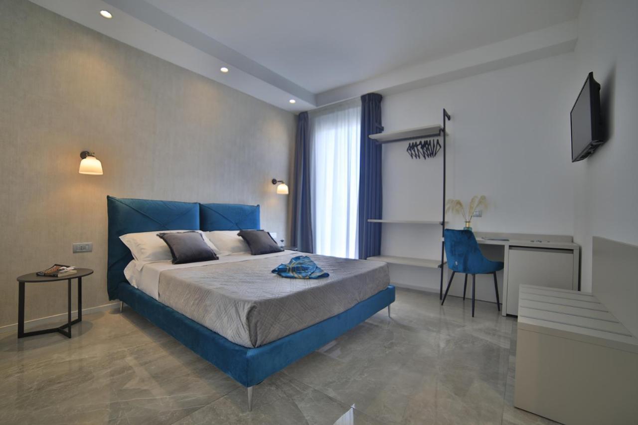 Calaluna Rooms Порто Чезарео Екстериор снимка
