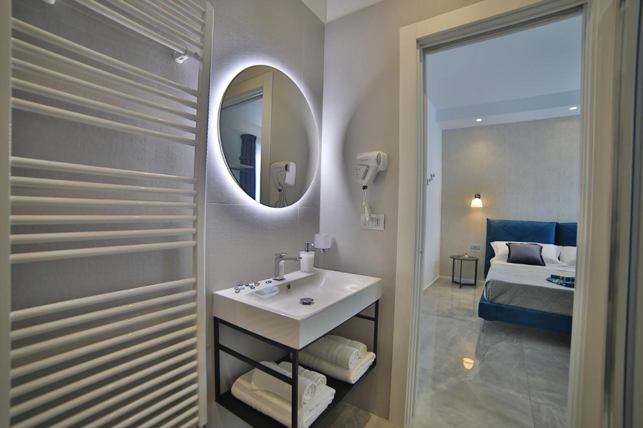 Calaluna Rooms Порто Чезарео Екстериор снимка
