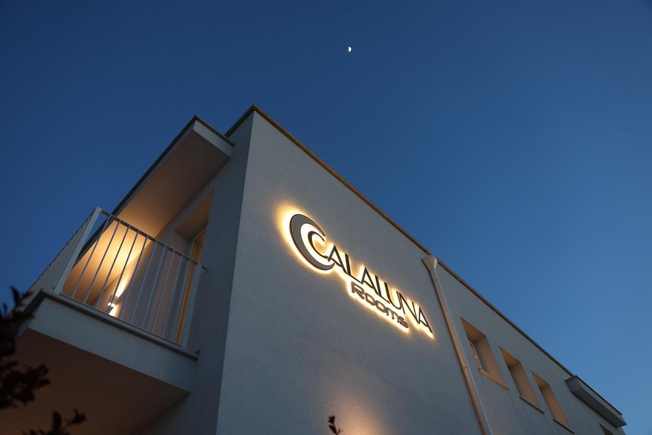 Calaluna Rooms Порто Чезарео Екстериор снимка